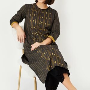 Classic Straight Kurta Featuring Stripes – For Women